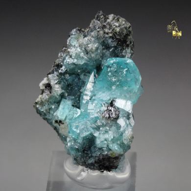 gem BORCARITE