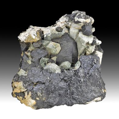 Schorlomite with Nepheline