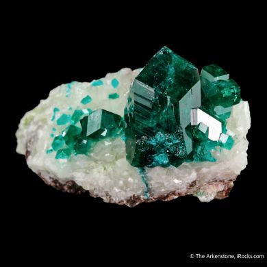 Dioptase on Calcite