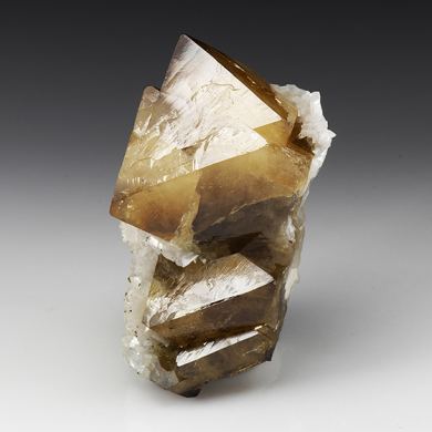 Scheelite with Dolomite