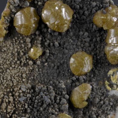 Mimetite var. Campylite