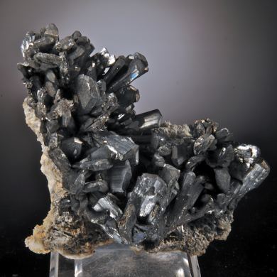 Stibnite - flattened prismatic crystals with Barite, Quartz