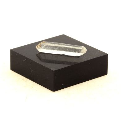 Quartz. 3.75 ct.