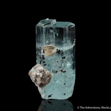 Beryl var. Aquamarine, Muscovite, Schorl