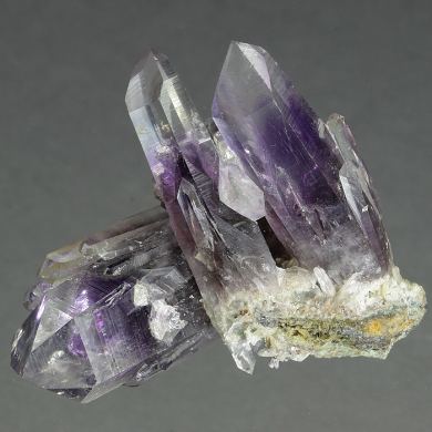 Quartz ( var. Amethyst )