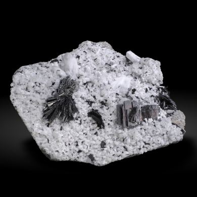 Hübnerite with Quartz