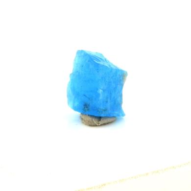 Neon blue Apatite. 1.72 ct.