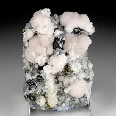 Rhodochrosite with Quartz, Sphalerite