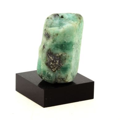Emerald. 135.35 ct.