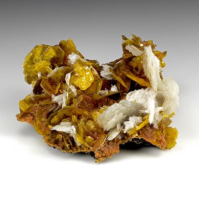 Wulfenite with Barite