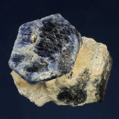 Corundum ( var. Sapphire )