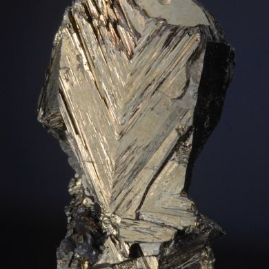 Cubanite-large twinned crystals