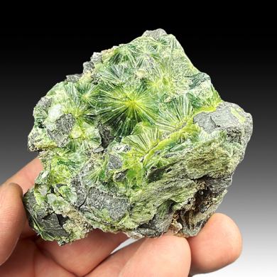Wavellite