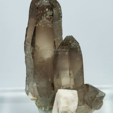 Quartz (variety smoky quartz) with Clinozoisite-Epidote and Microcline