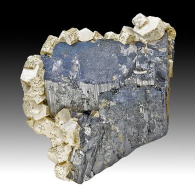 Ferberite with Siderite, Pyrite