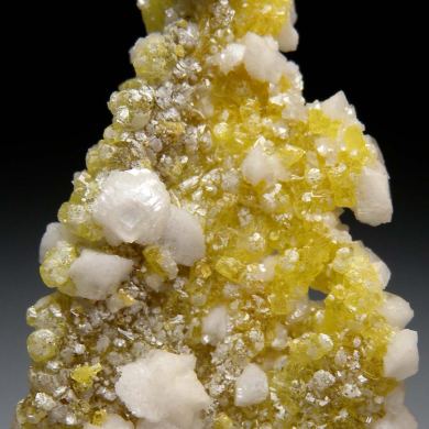 Calcite on Willemite