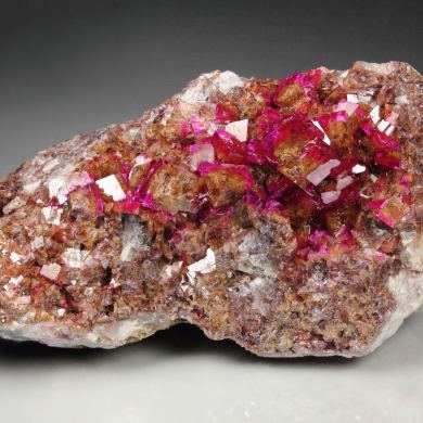 CALCITE var. COBALTOAN CALCITE