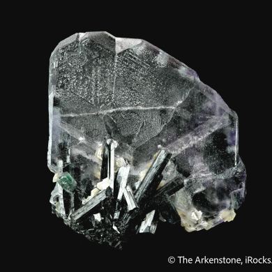 Fluorite (Spinel Twinned) with Tourmaline