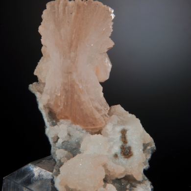 Heulandite on botryoidal Quartz