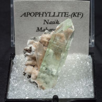 Fluorapophyllite-(K) with Heulandite-Ca