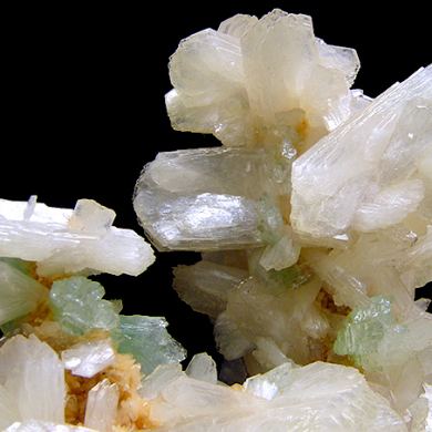 Fluorapophyllite, heulandite, stilbite