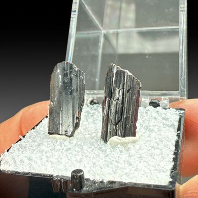 Hubnerite set