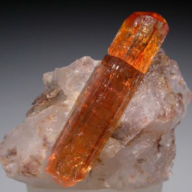 Topaz on Quartz (R)