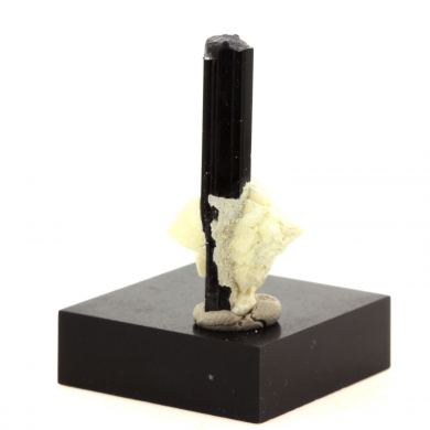 Schorl Tourmaline. 19.0 ct