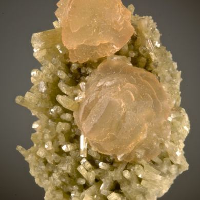 Prehnite crystals on Diopside