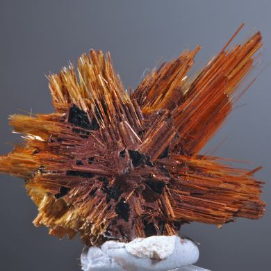 Rutile (epitaxial) on Hematite