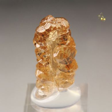 gem GARNET var. GROSSULAR