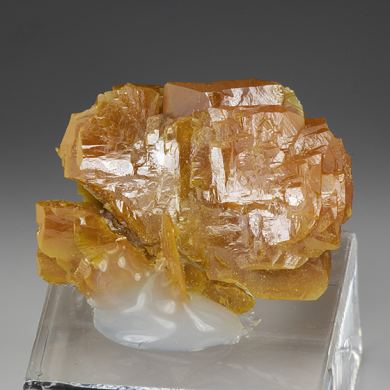 Wulfenite