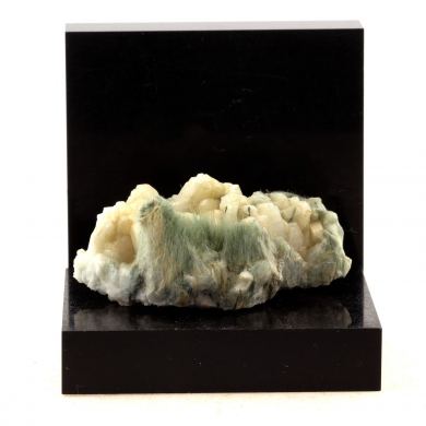 Byssolite + Albite.