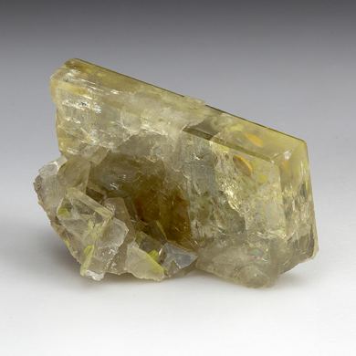 Barite with Orpiment, Realgar inclusions