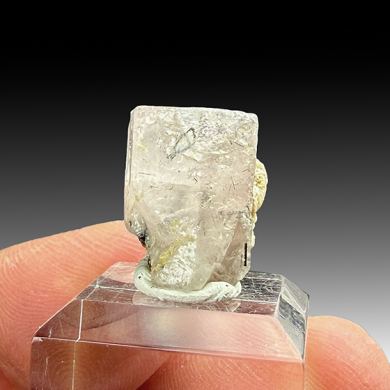 Fluorapatite