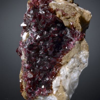Roselite - well-crystallized
