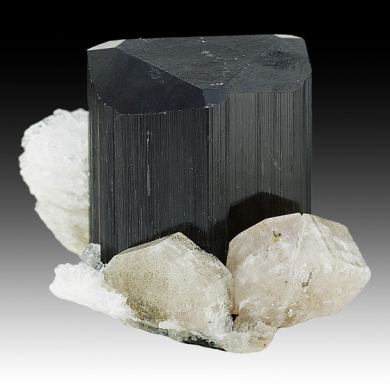 Schorl with Fluorapatite, Albite