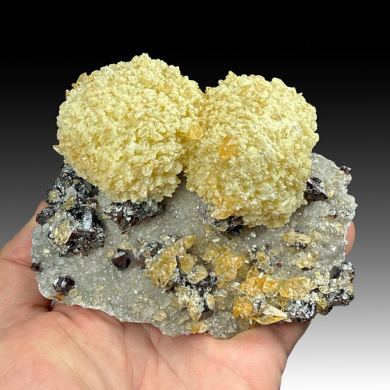 Barite with Sphalerite, Calcite, Quartz