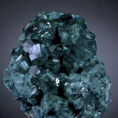 Dioptase with minor Calcite