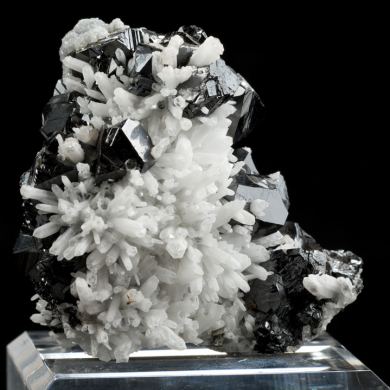 White Quartz with Black Sphalerite