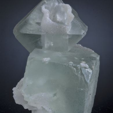 Fluorite with Quartz casts after Calcite