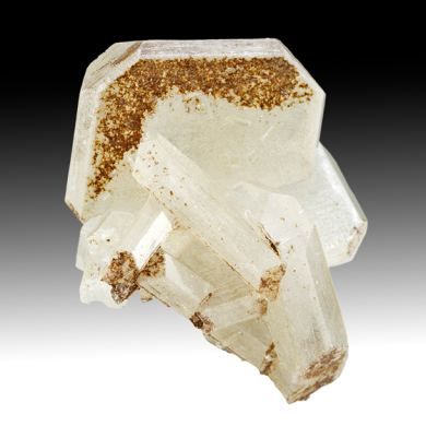 Fluorapophyllite-K with Hubeite