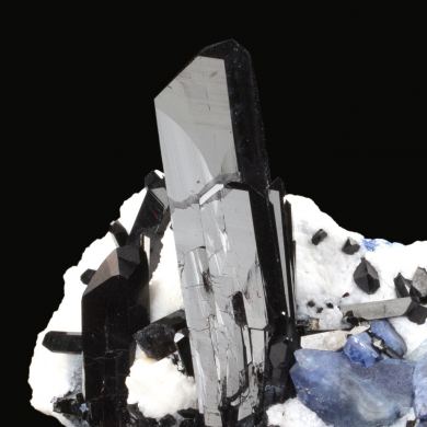Neptunite, Benitoite on Natrolite