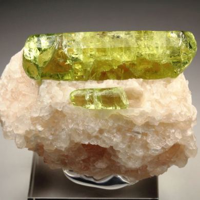 gem FLUORAPATITE bi-terminated