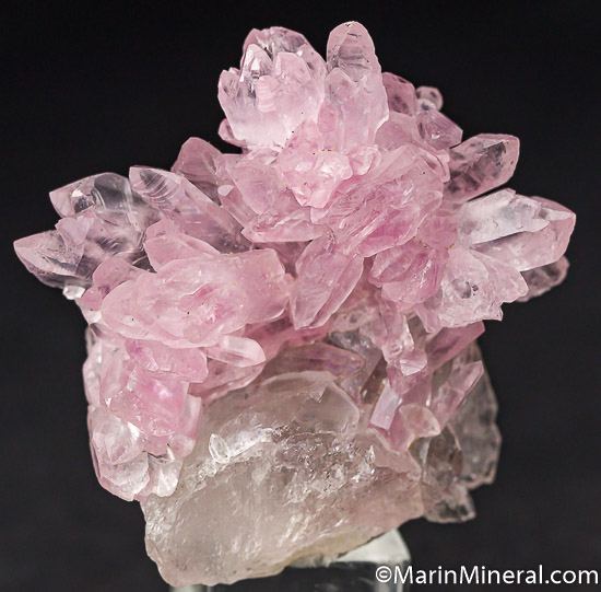 Rose Quartz (Island find) - QTZ09 - Lavra da Ilha - Brazil Mineral Specimen