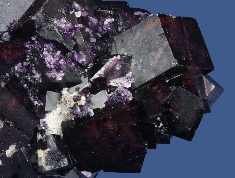 minfind.com - Fluorite from Frohnau, Annaberg-Buchholz, Annaberg 